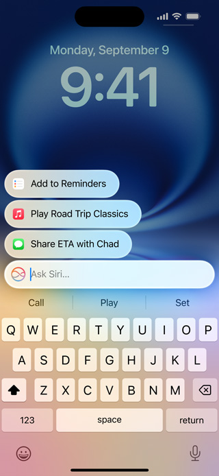 جهاز iPhone يعرض Siri بتصميمه الجديد مع إمكانية الكتابة إلى Siri.
