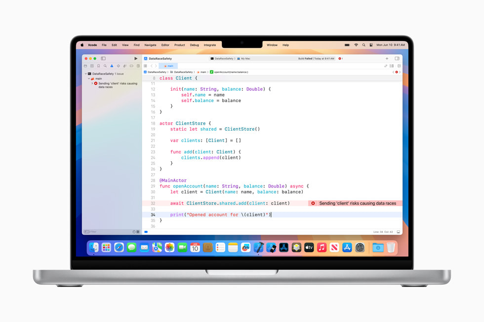 在 14 吋 MacBook Pro 上展示 Swift 6 語言模式。