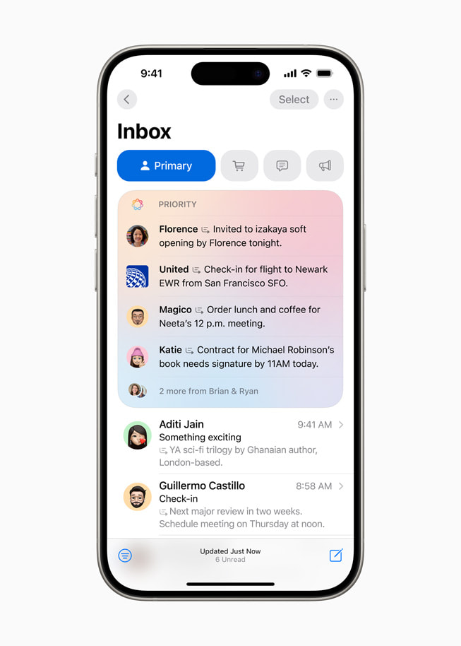 iPhone 15 Pro 展示「Priority Messages」功能。