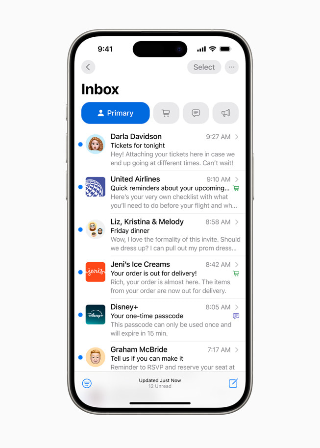 iPhone 15 Pro’daki Mail uygulamasında bir dizi mail’in üzerinde Primary etiketinin bulunduğu gelen kutusu gösteriliyor.