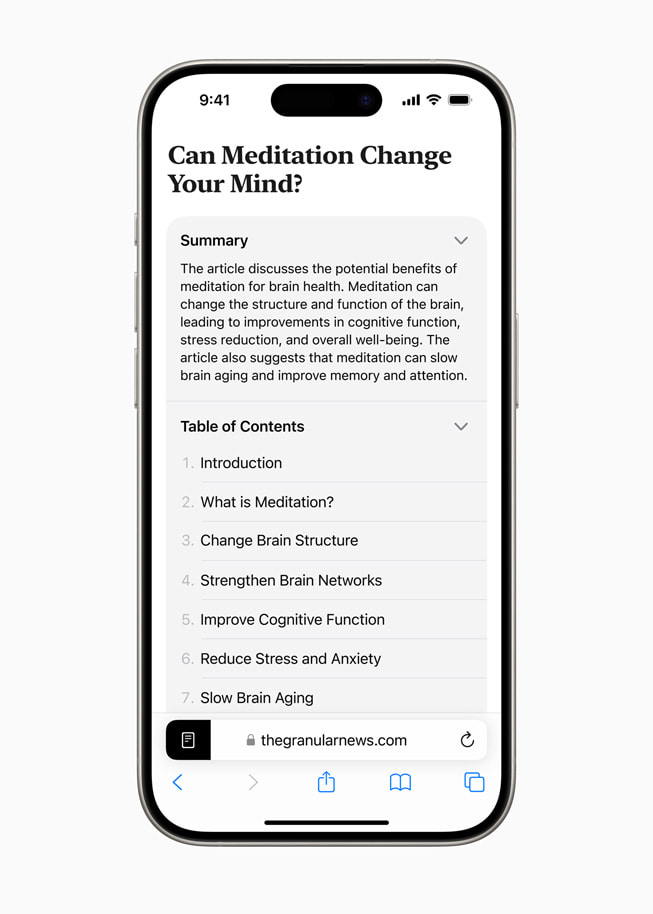 Un iPhone 15 Pro que muestra un artículo titulado «Can Meditation Change Your Mind» con un resumen y una tabla de contenidos.